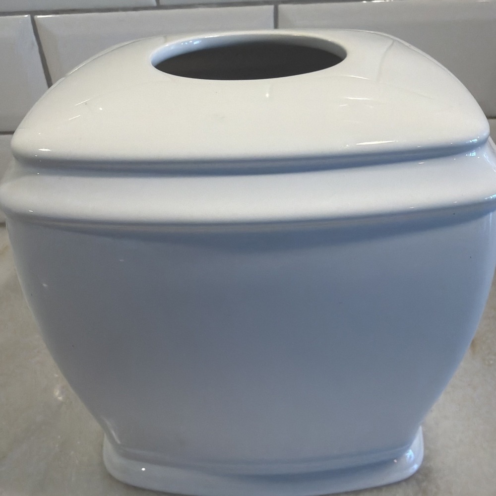 Pure White Ceramic simple Choice Tissue Box Cover ES053 - Picture 3 of 9